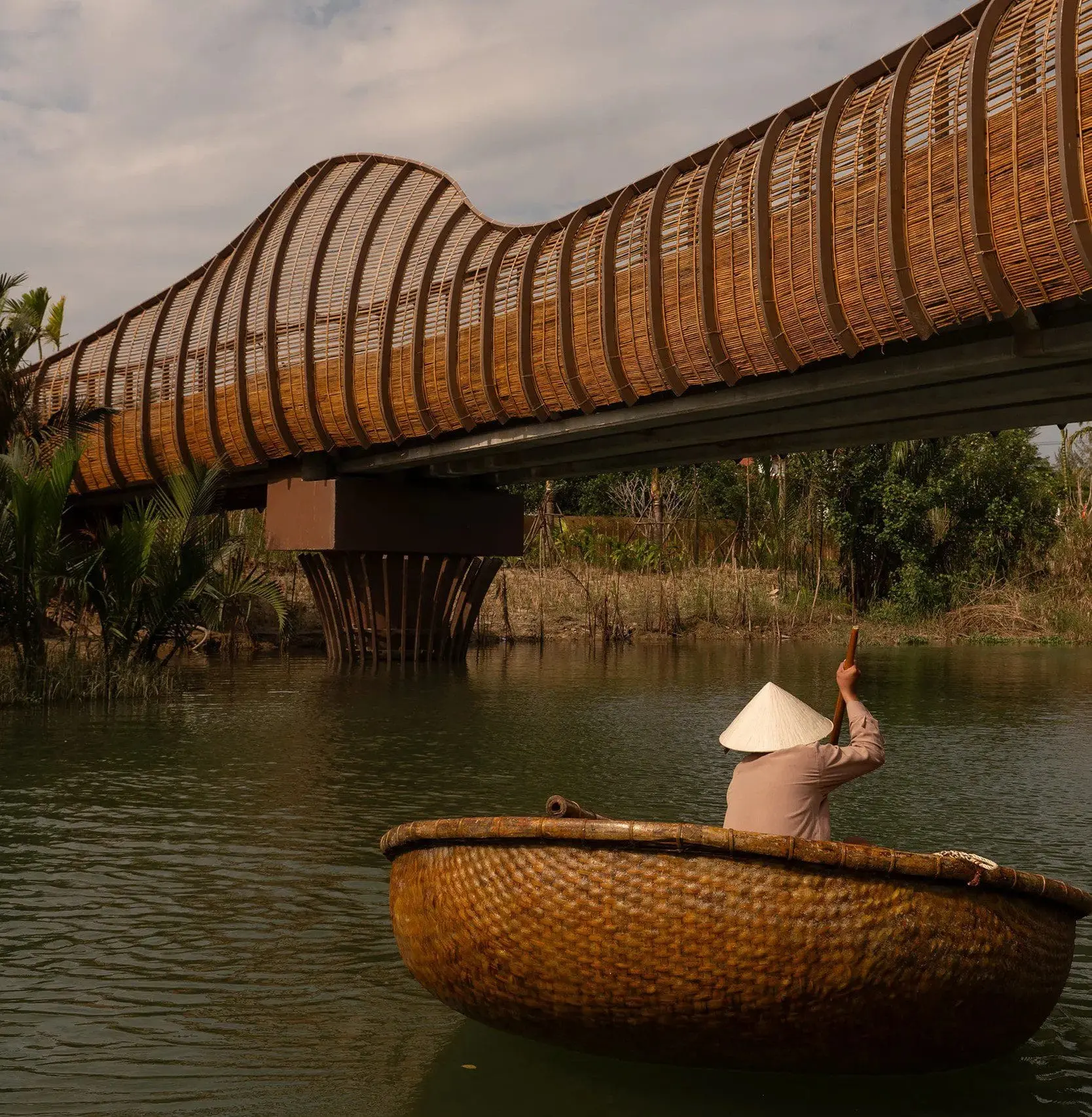 Paddle Around 
The Islet